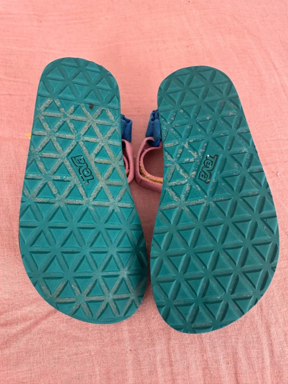 Teva adjustable classic